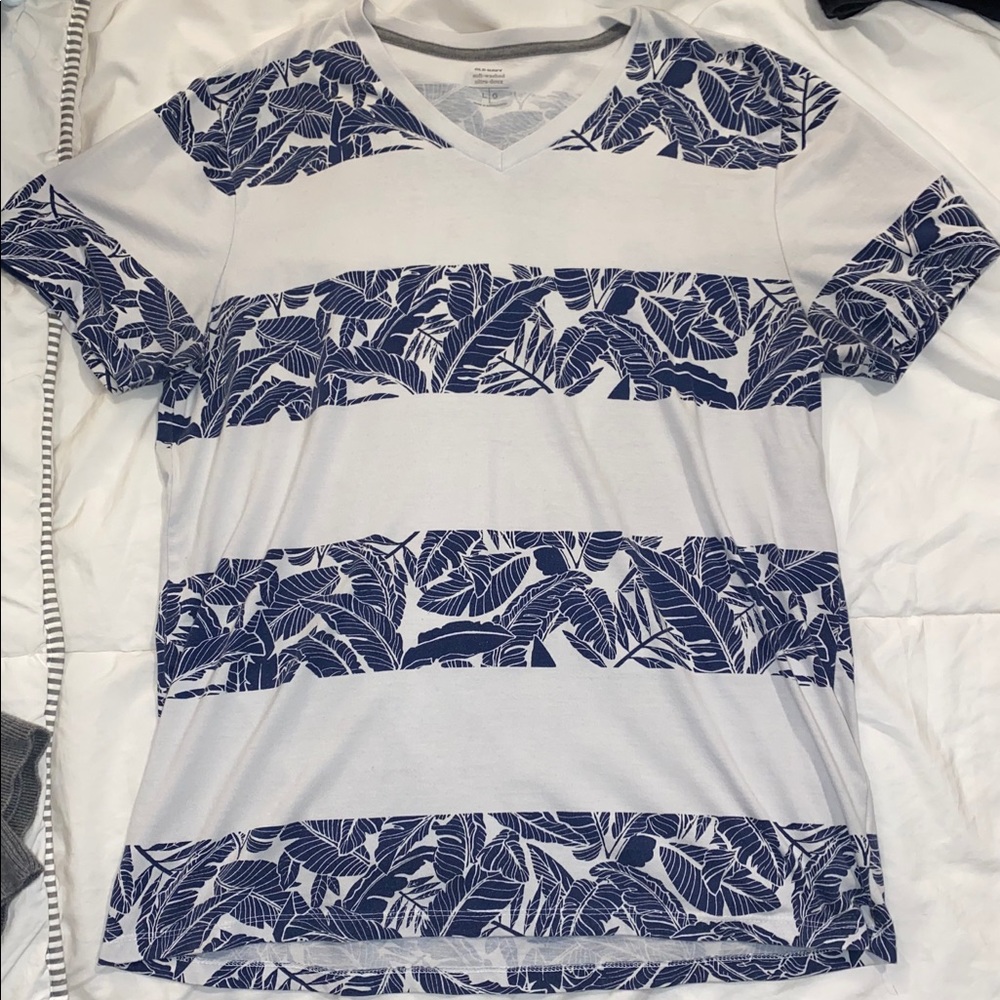 Hawaiian striped t-shirt